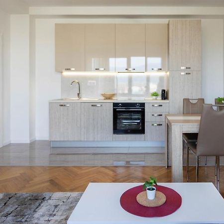 Spacious 2Bdr Apartment- Skyline View Zagrzeb Zewnętrze zdjęcie