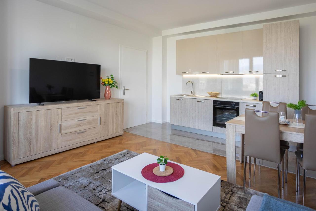 Spacious 2Bdr Apartment- Skyline View Zagrzeb Zewnętrze zdjęcie